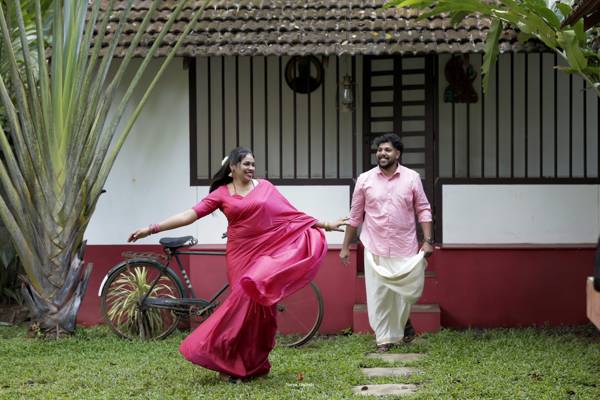 SaveDate Online Wedding Invitation